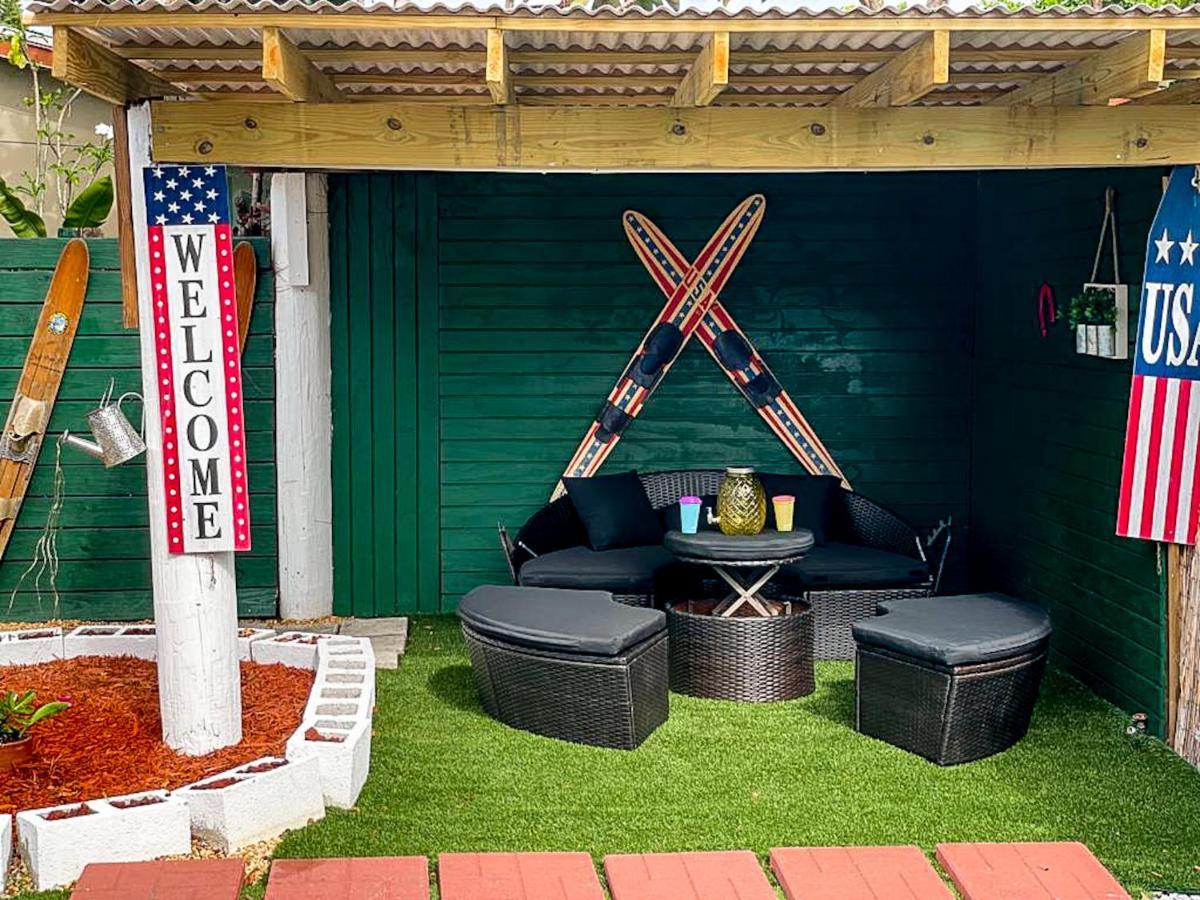 Hammocks & Mini-Golf! 10 Mins From Beach! Hollywood Buitenkant foto